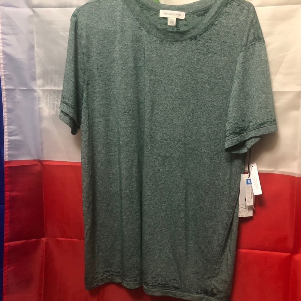Treasure & Bond Green Tee NWT